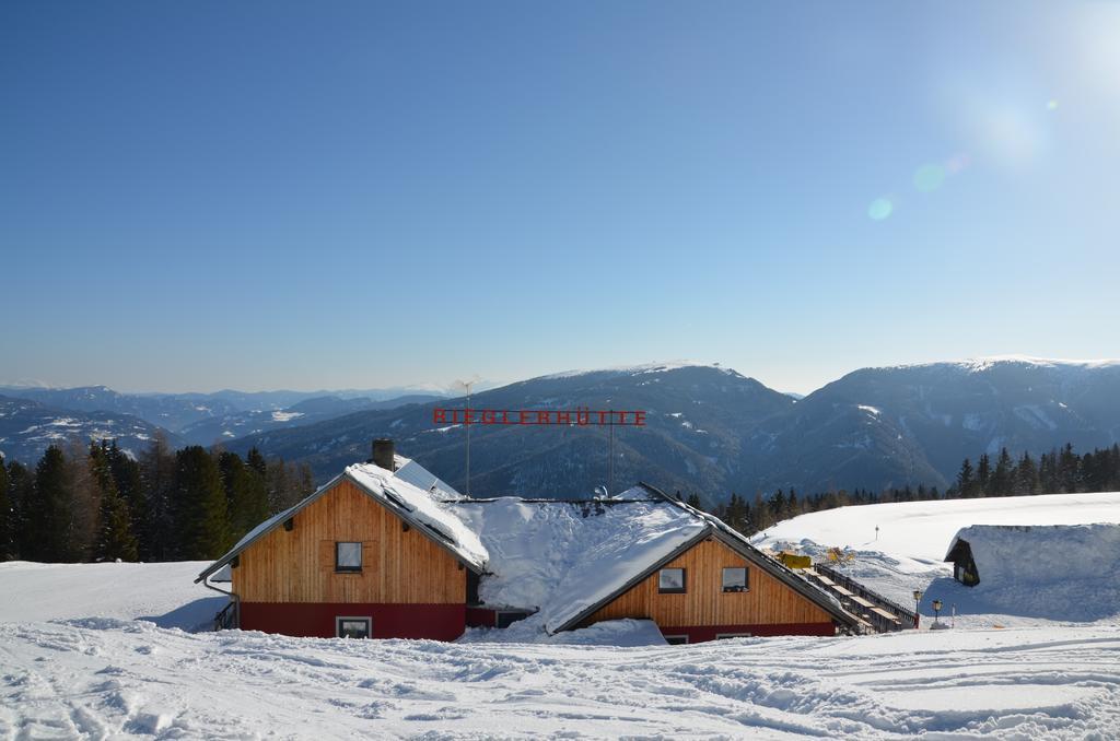 Gasthaus Rieglerhuette Sankt Lorenzen ob Murau Dış mekan fotoğraf